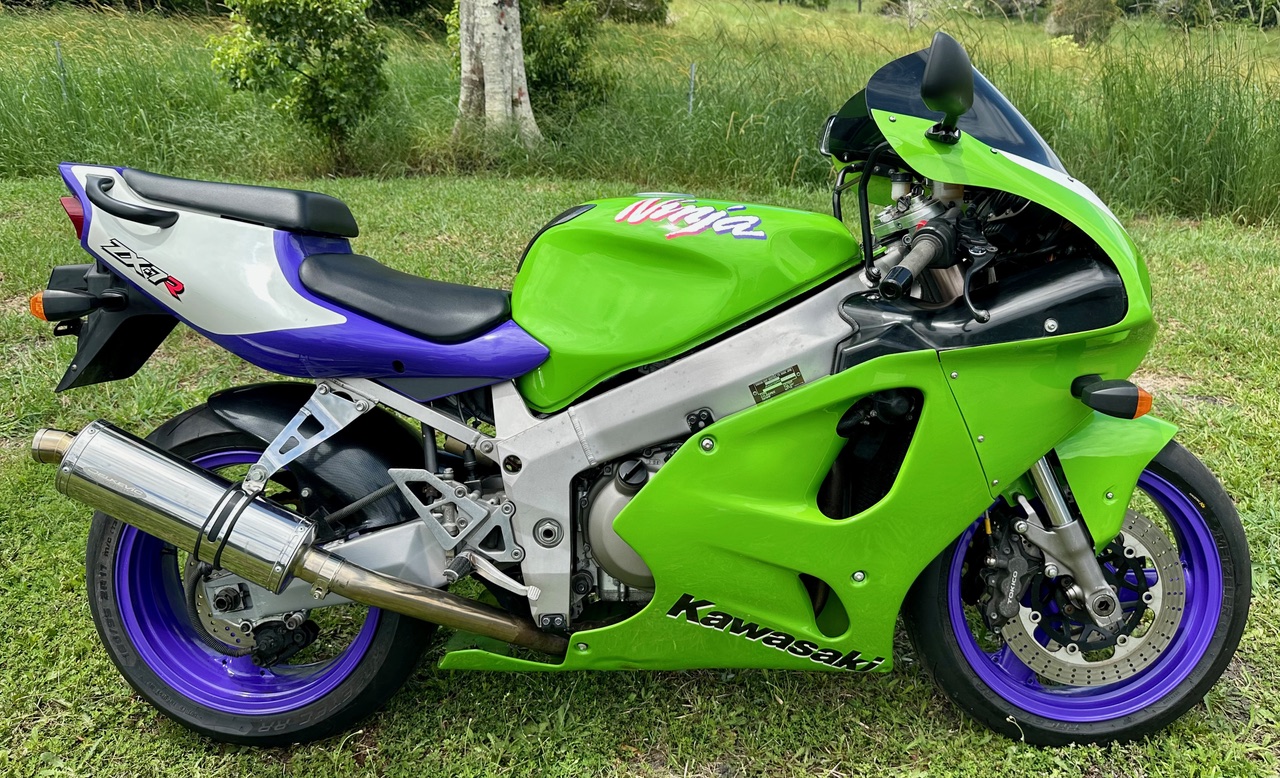 1996 KAWASAKI ZX-7R SPORTS - JBMD5365004 - JUST BIKES